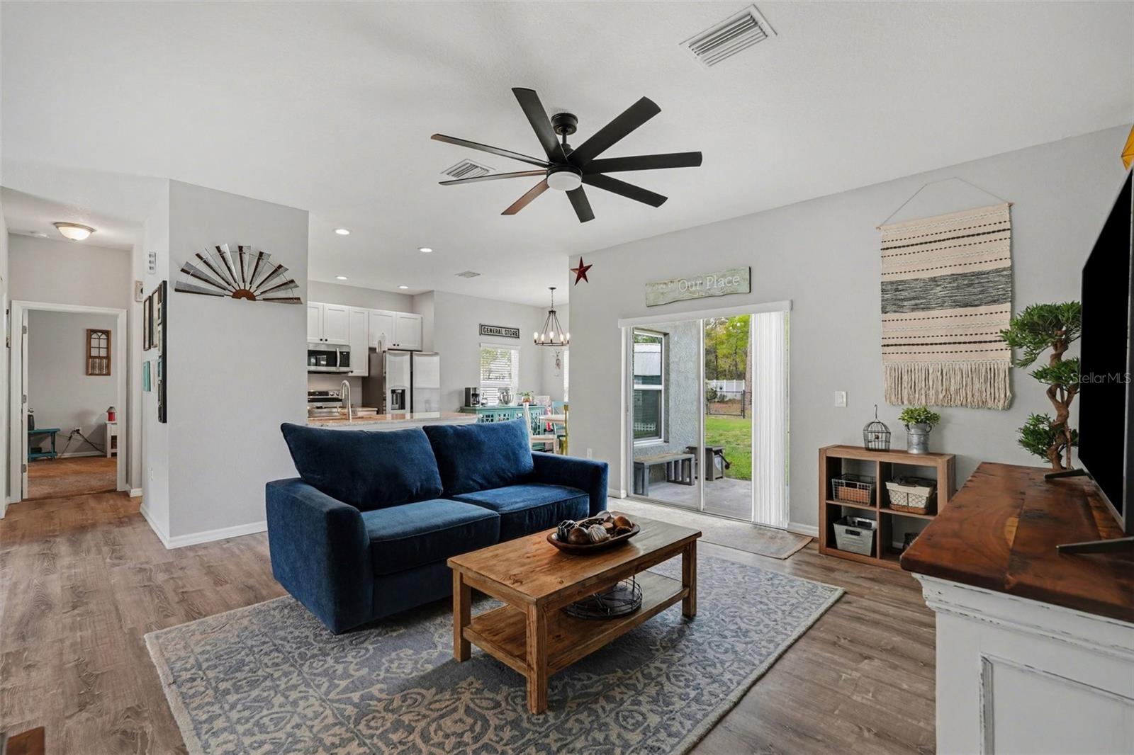 Image 7 of 34 For 18020 Macassar Road