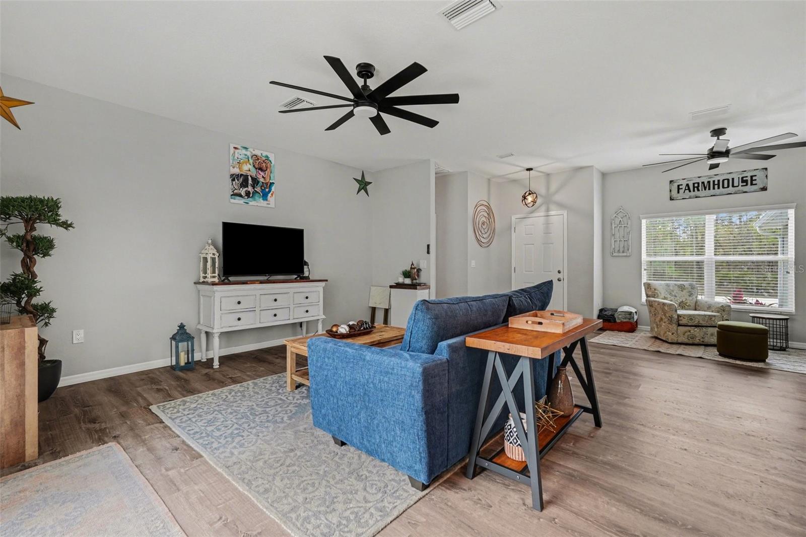 Image 9 of 34 For 18020 Macassar Road