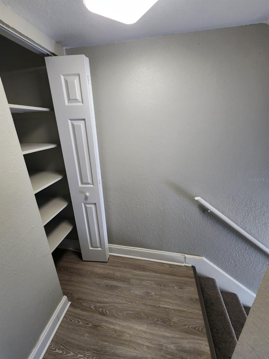 Image 9 of 17 For 705 1st Street 2