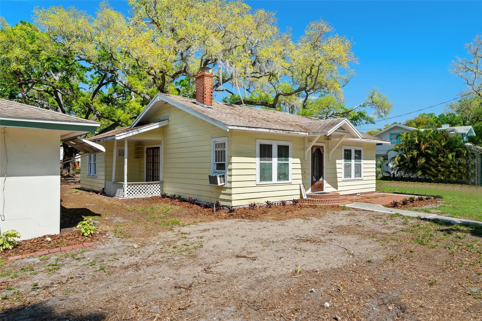 Listing photo id 18 for 300 President Street