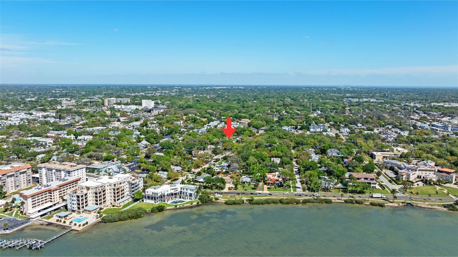 Listing photo id 4 for 300 President Street