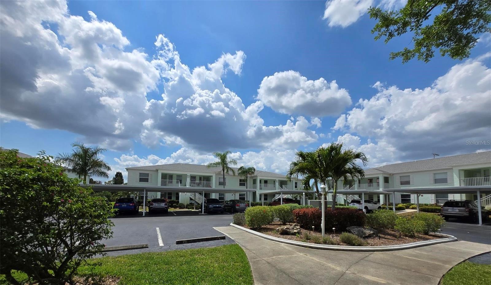 Image 53 of 57 For 5725 Greenwood Avenue 5201