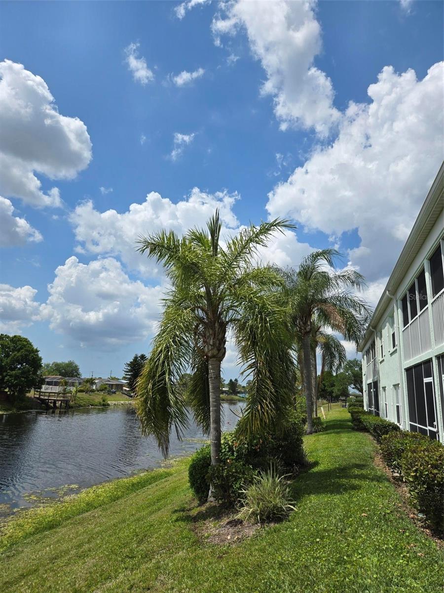 Image 56 of 57 For 5725 Greenwood Avenue 5201