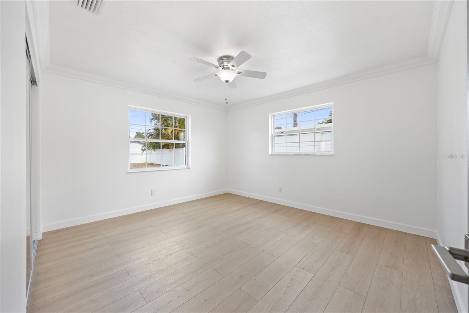 Image 23 of 26 For 1817 Oregon Avenue Ne