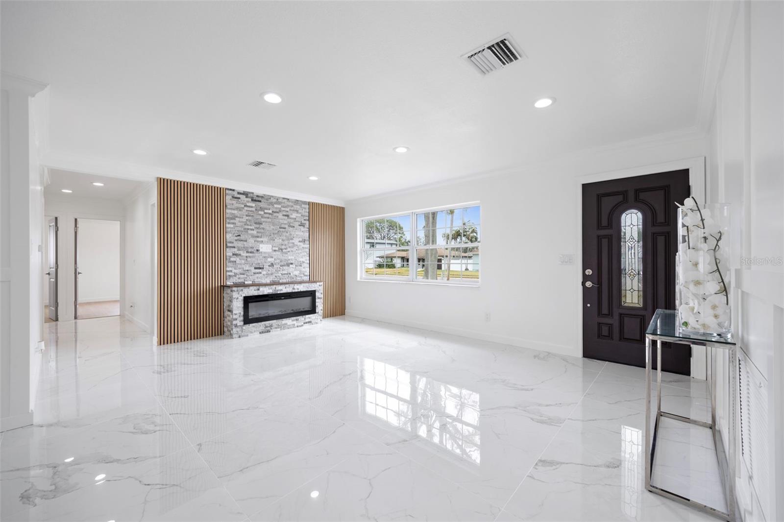 Image 7 of 26 For 1817 Oregon Avenue Ne