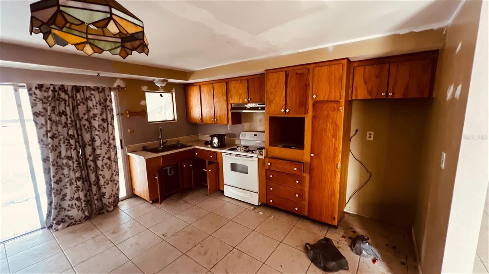 Image 11 of 22 For 4430 Zinnia Court