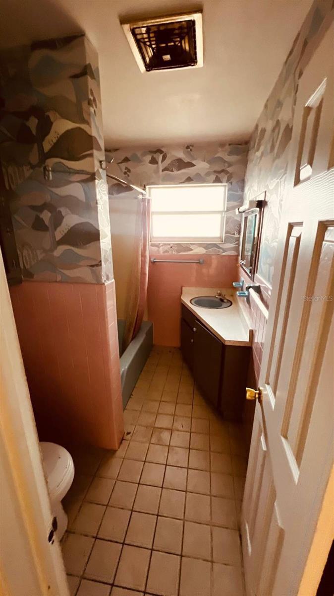 Image 17 of 22 For 4430 Zinnia Court