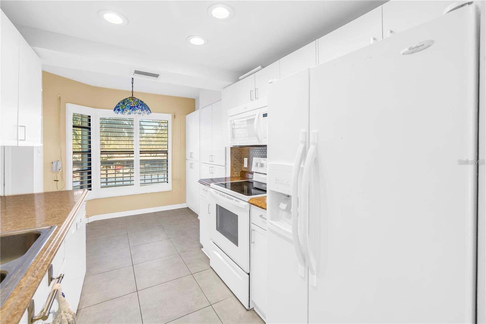 Image 9 of 19 For 1320 Pasadena Avenue S 203