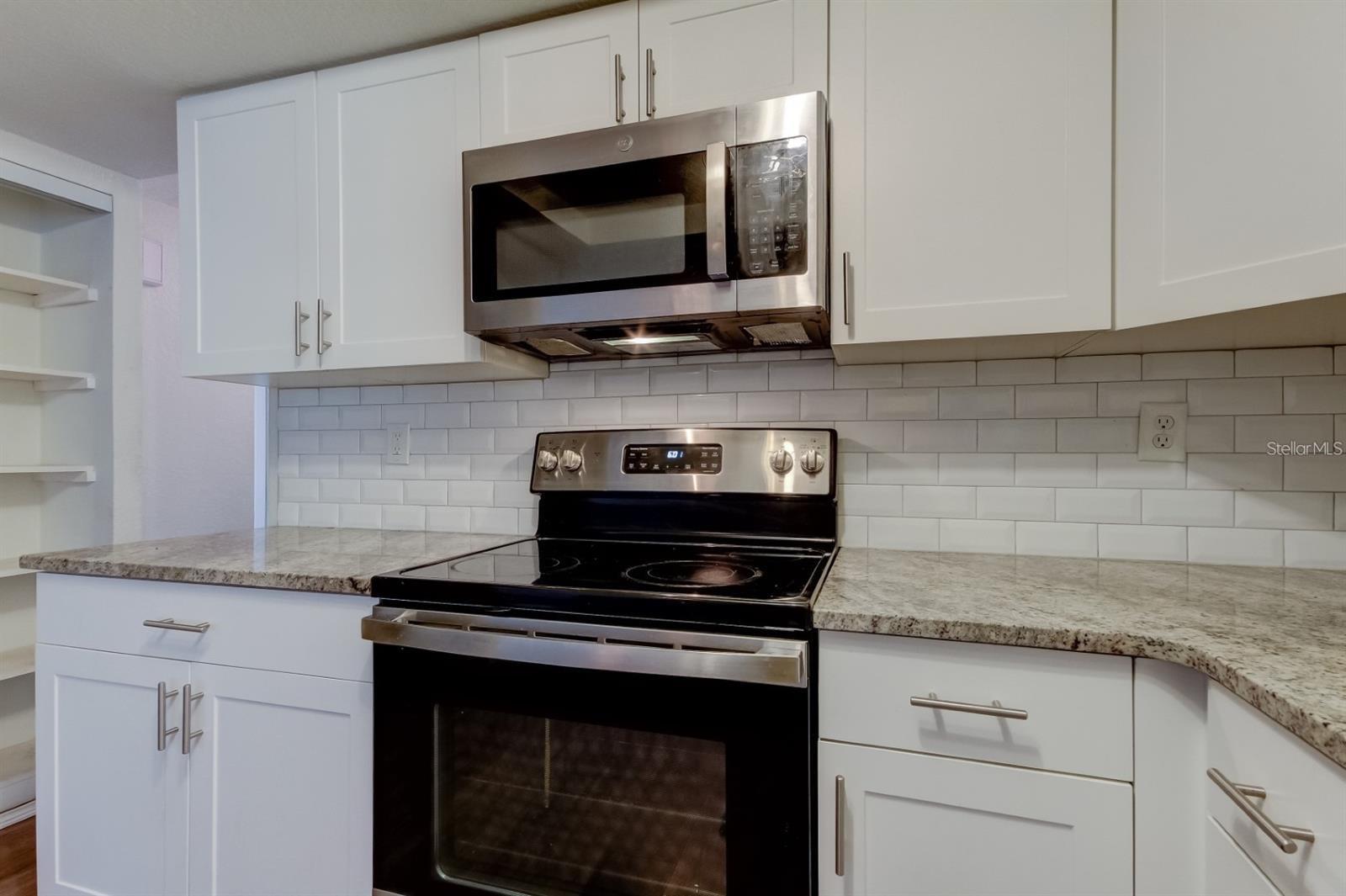 Image 15 of 53 For 7144 Fairfax Drive