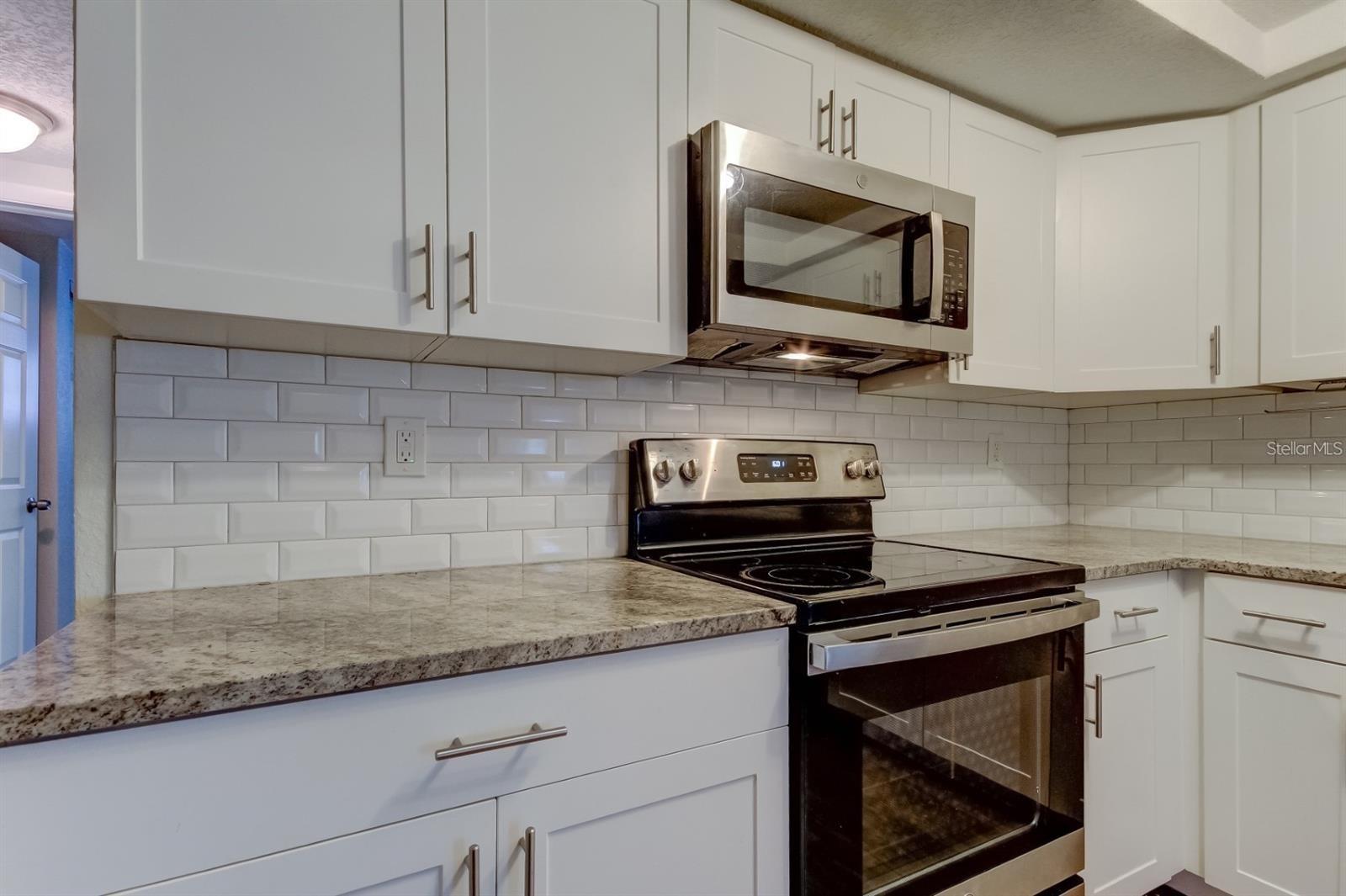 Image 16 of 53 For 7144 Fairfax Drive