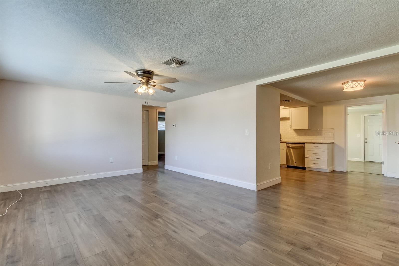 Image 3 of 53 For 7144 Fairfax Drive