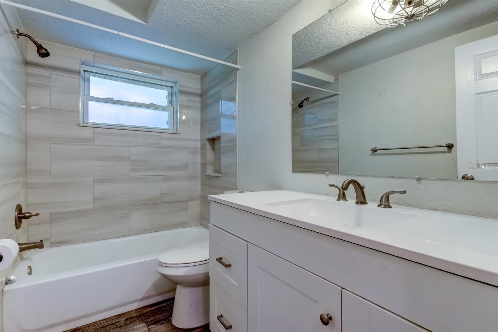 Image 39 of 53 For 7144 Fairfax Drive