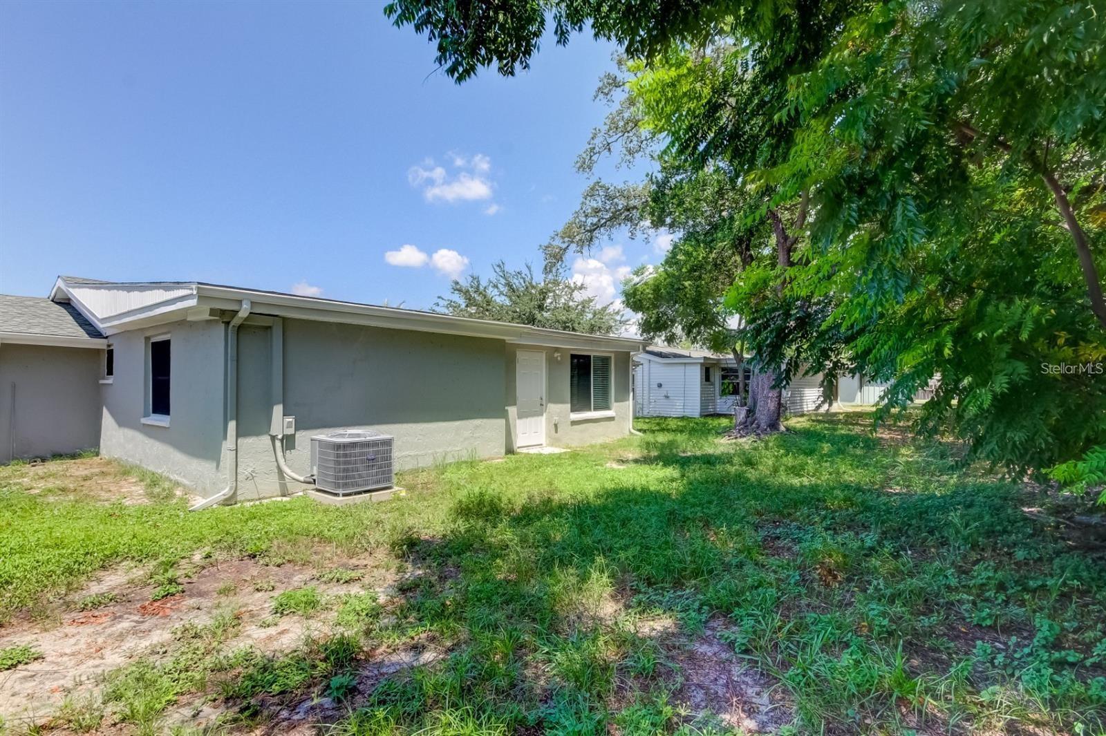 Image 44 of 53 For 7144 Fairfax Drive