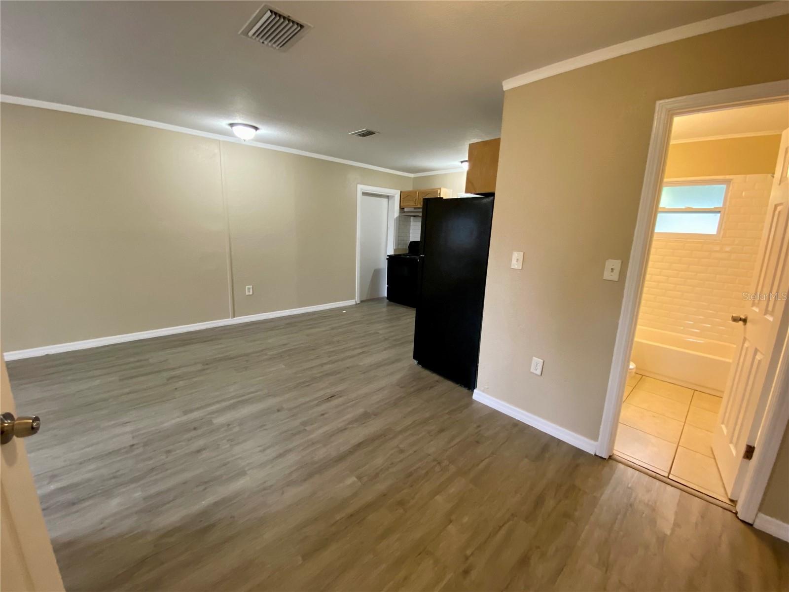 Image 12 of 46 For 38313 Tucker Road