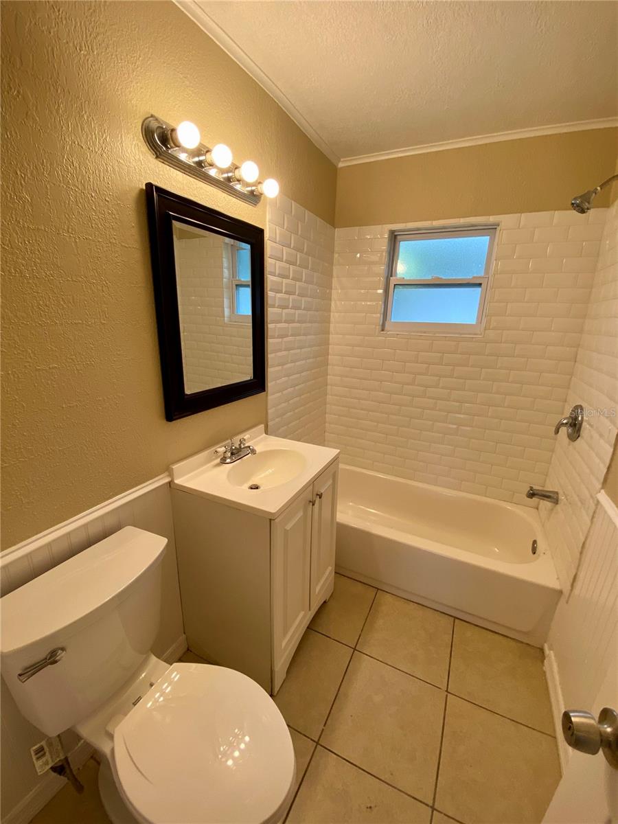 Image 22 of 46 For 38313 Tucker Road