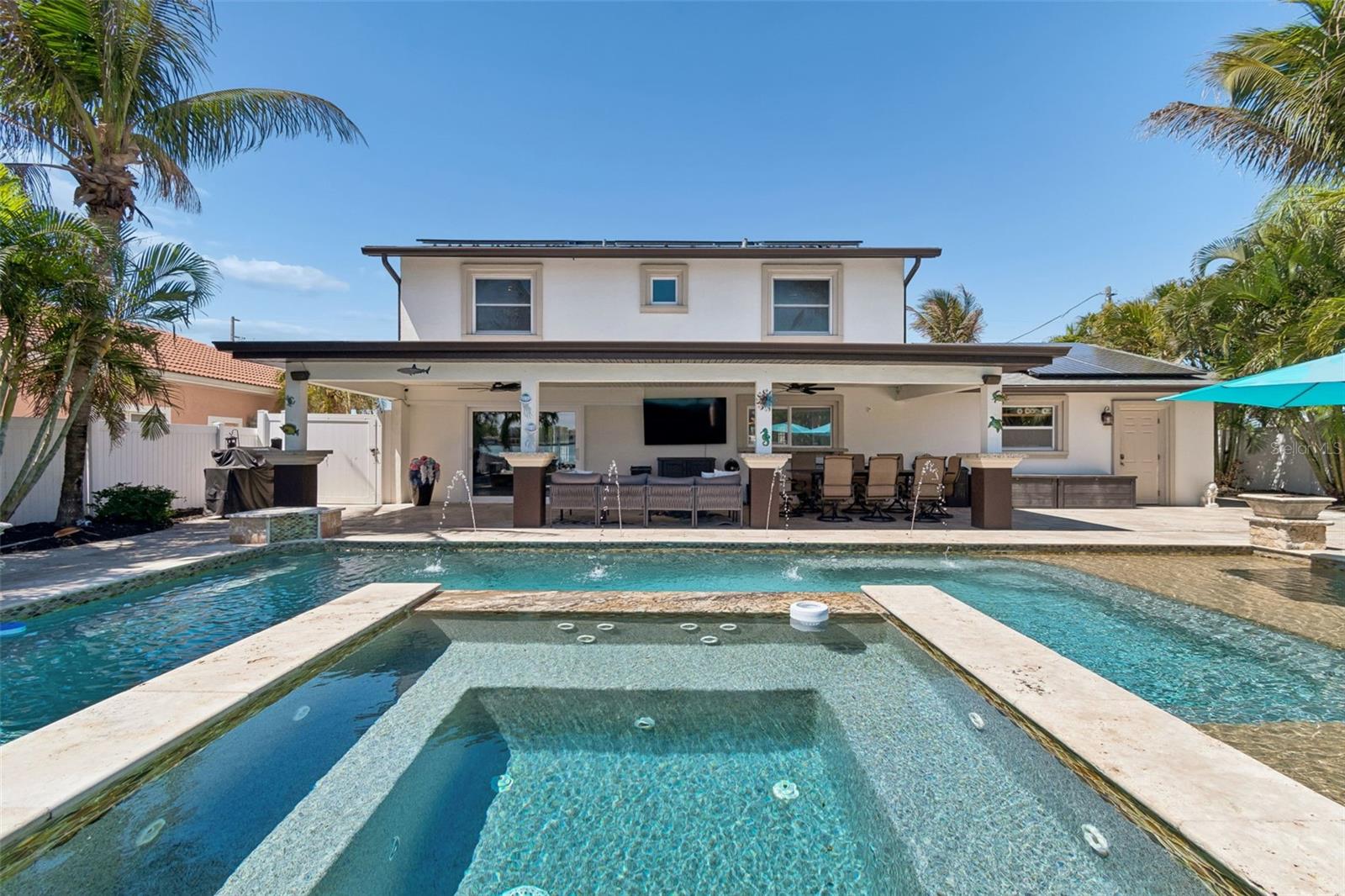 Image 10 of 40 For 10127 Paradise Boulevard