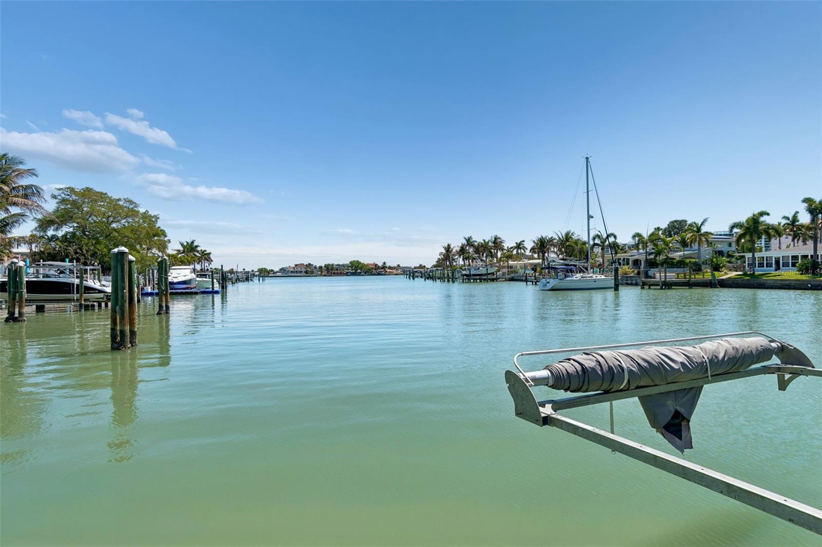 Image 19 of 40 For 10127 Paradise Boulevard