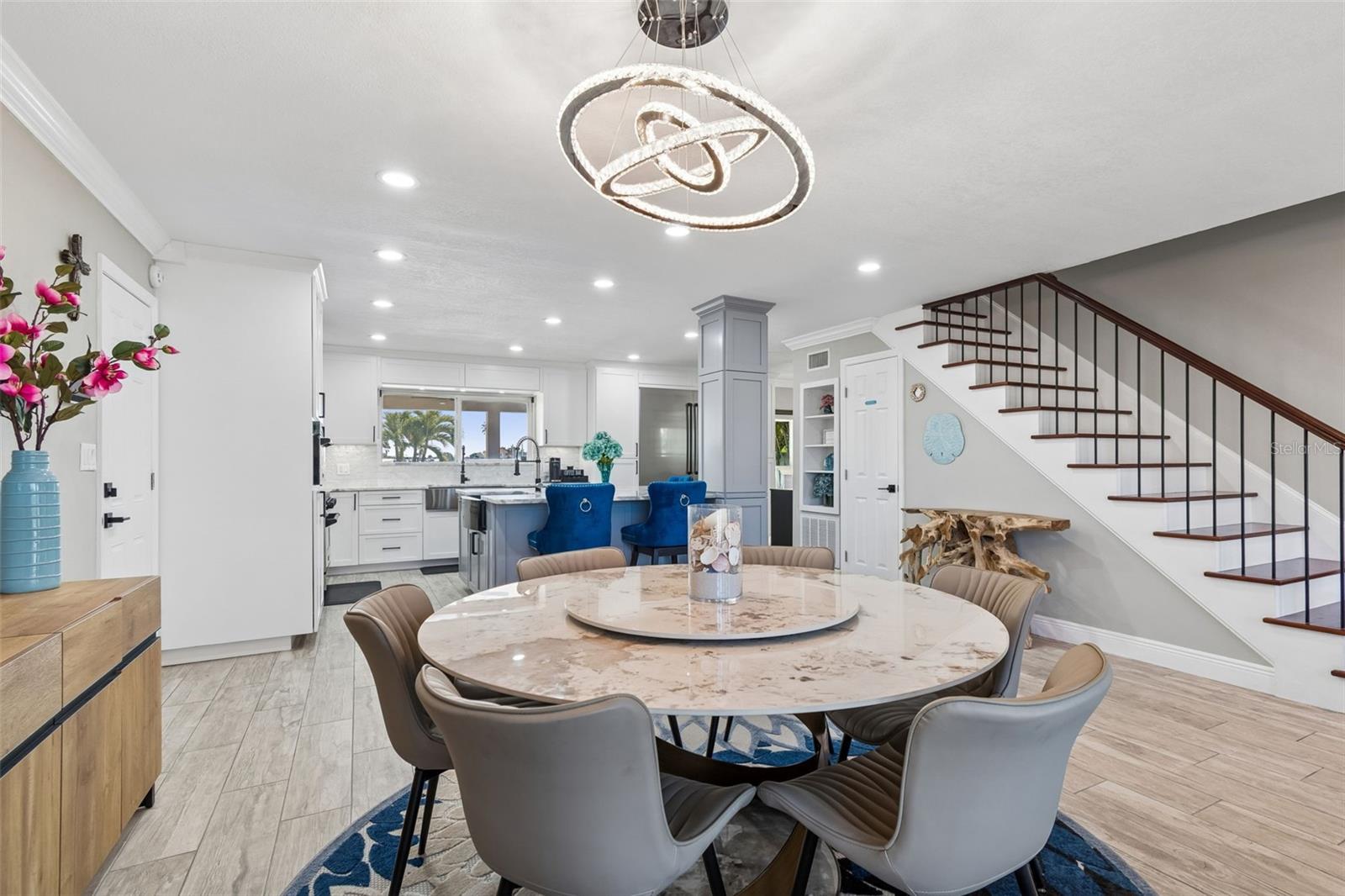 Image 27 of 40 For 10127 Paradise Boulevard