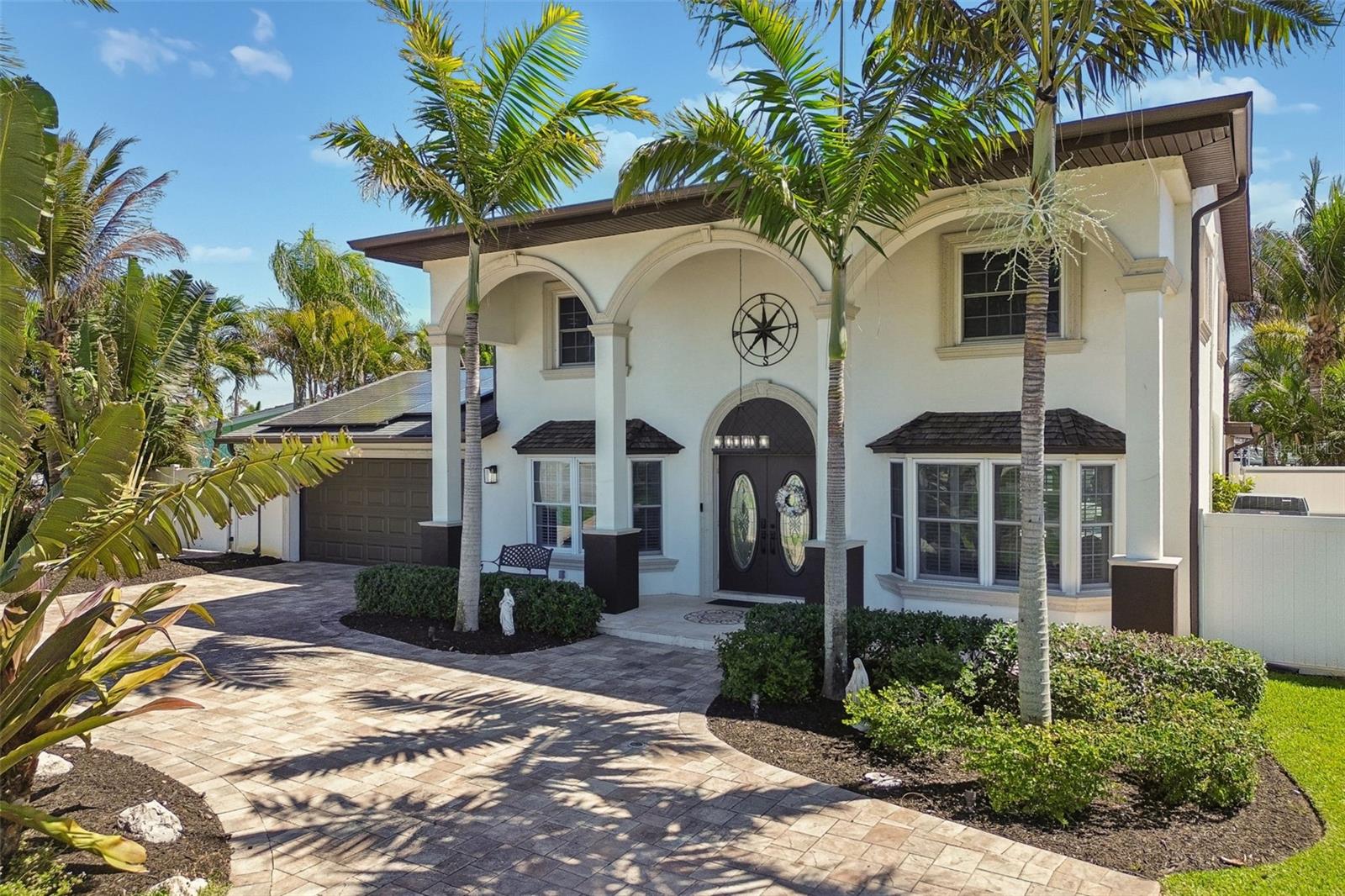 Image 8 of 40 For 10127 Paradise Boulevard