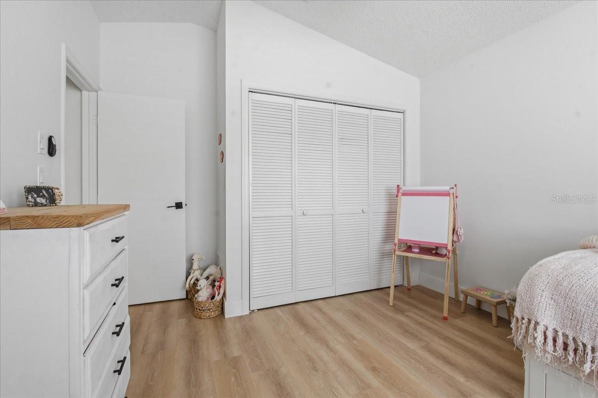 Image 29 of 53 For 220 19th Street