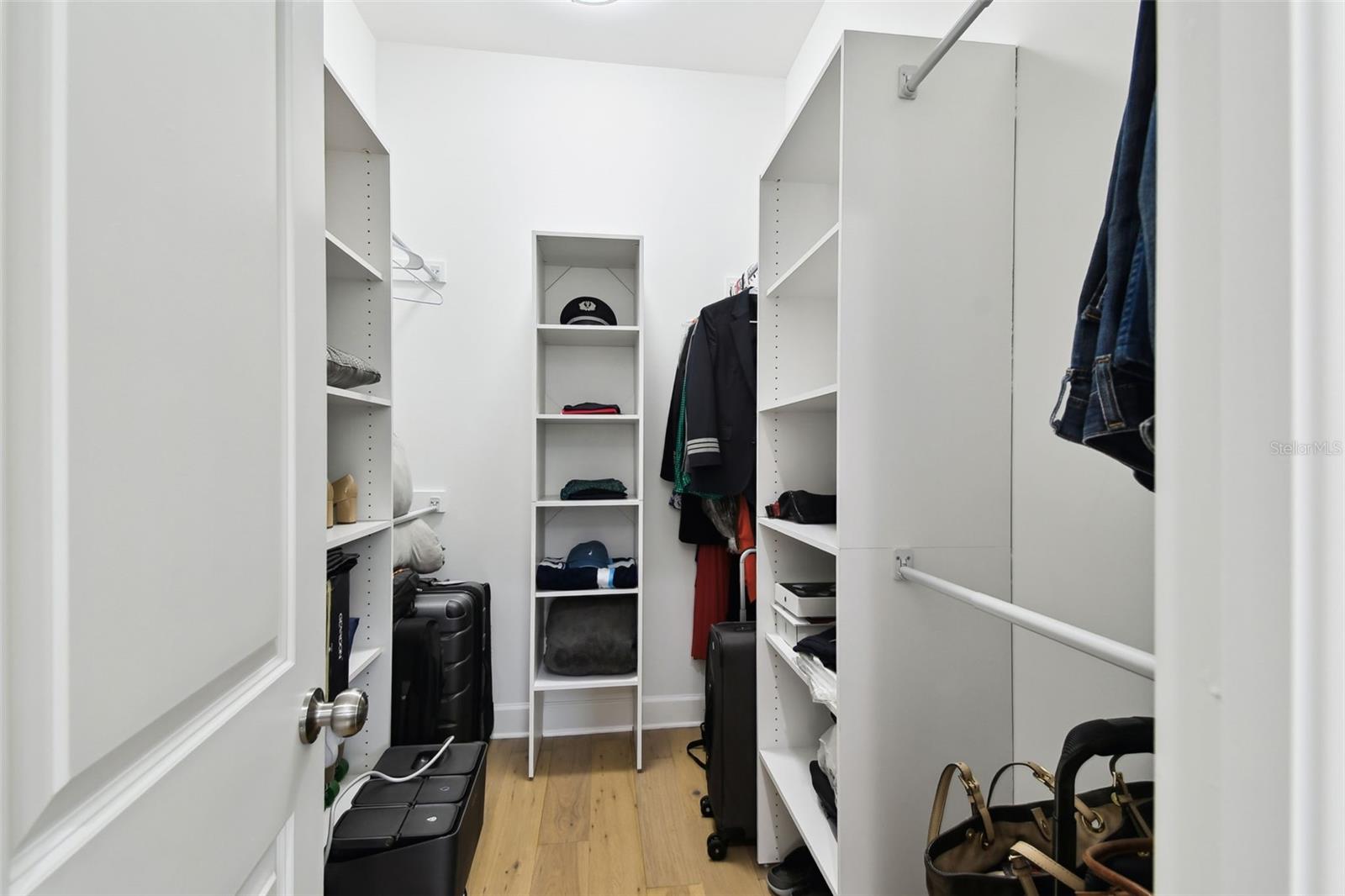 Image 19 of 40 For 3106 Cherokee Avenue