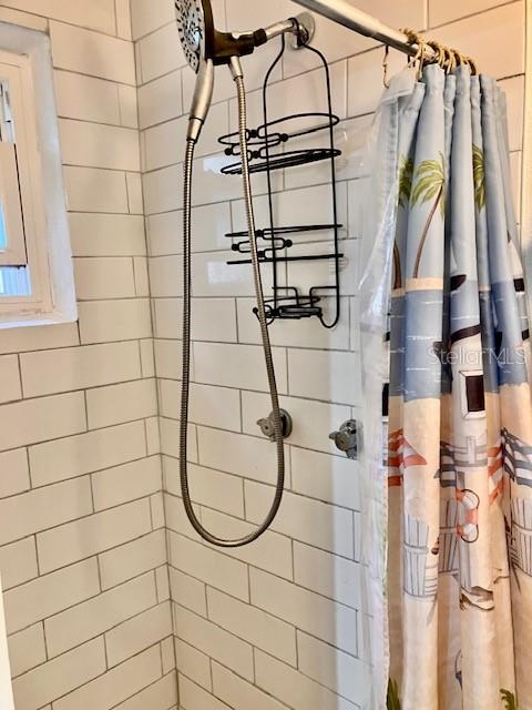 Image 17 of 49 For 121 14th Avenue