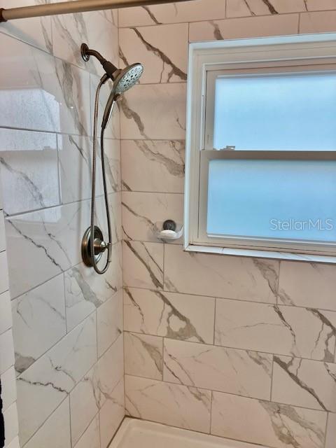 Image 21 of 49 For 121 14th Avenue