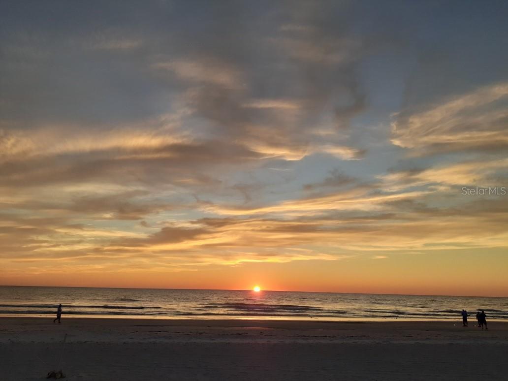 Image 38 of 49 For 121 14th Avenue