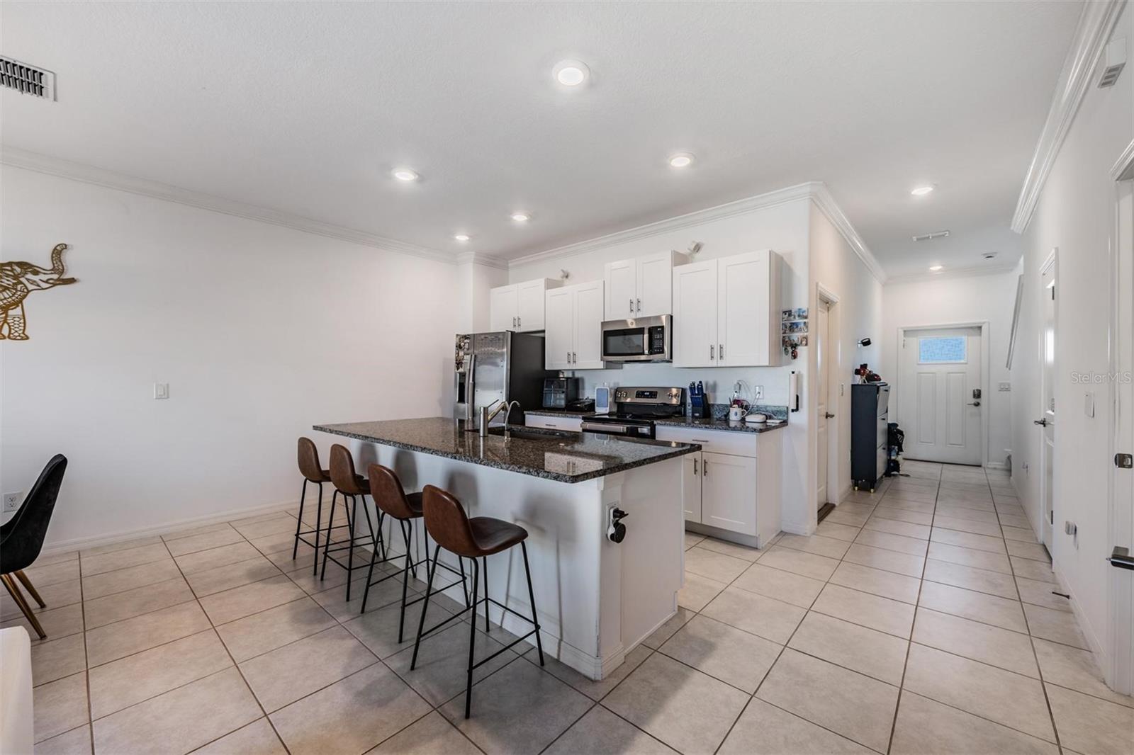 Image 16 of 62 For 9661 Ashworth Place