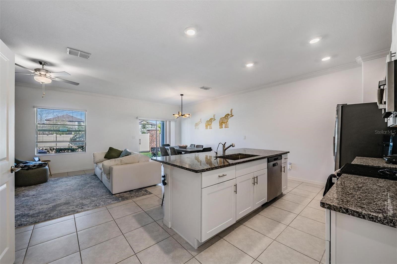 Image 19 of 62 For 9661 Ashworth Place