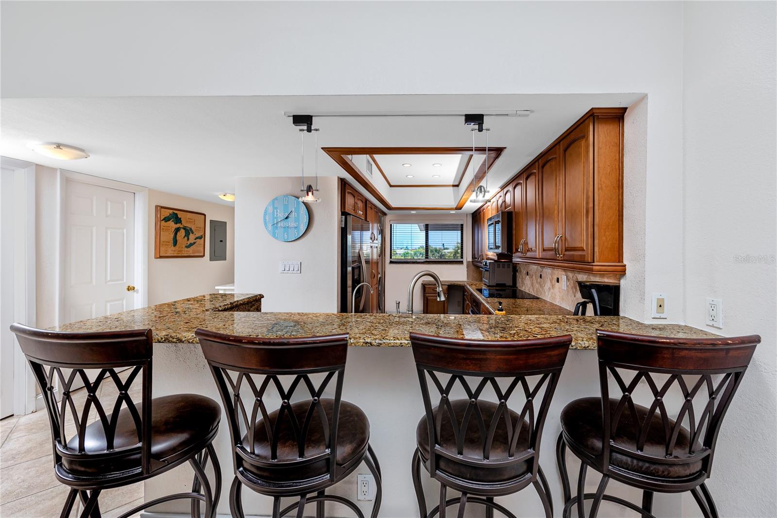 Image 14 of 44 For 363 Pinellas Bayway S 48