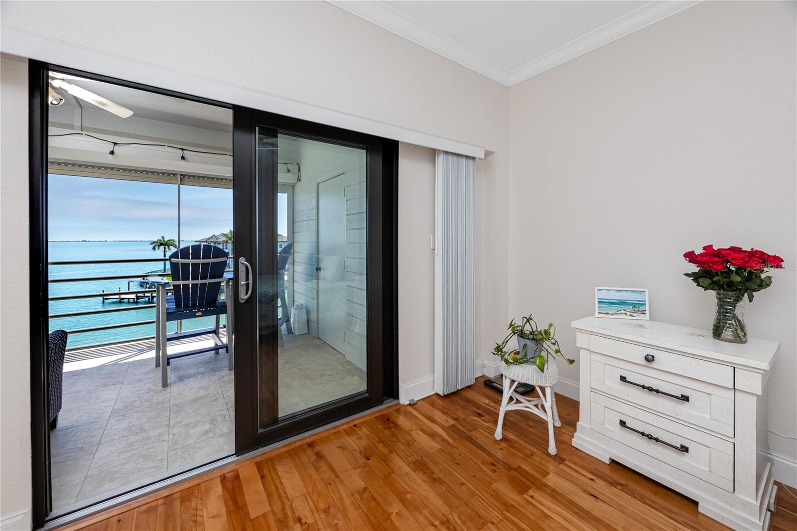 Image 23 of 44 For 363 Pinellas Bayway S 48