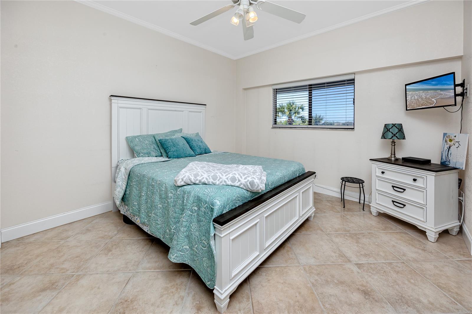 Image 28 of 44 For 363 Pinellas Bayway S 48