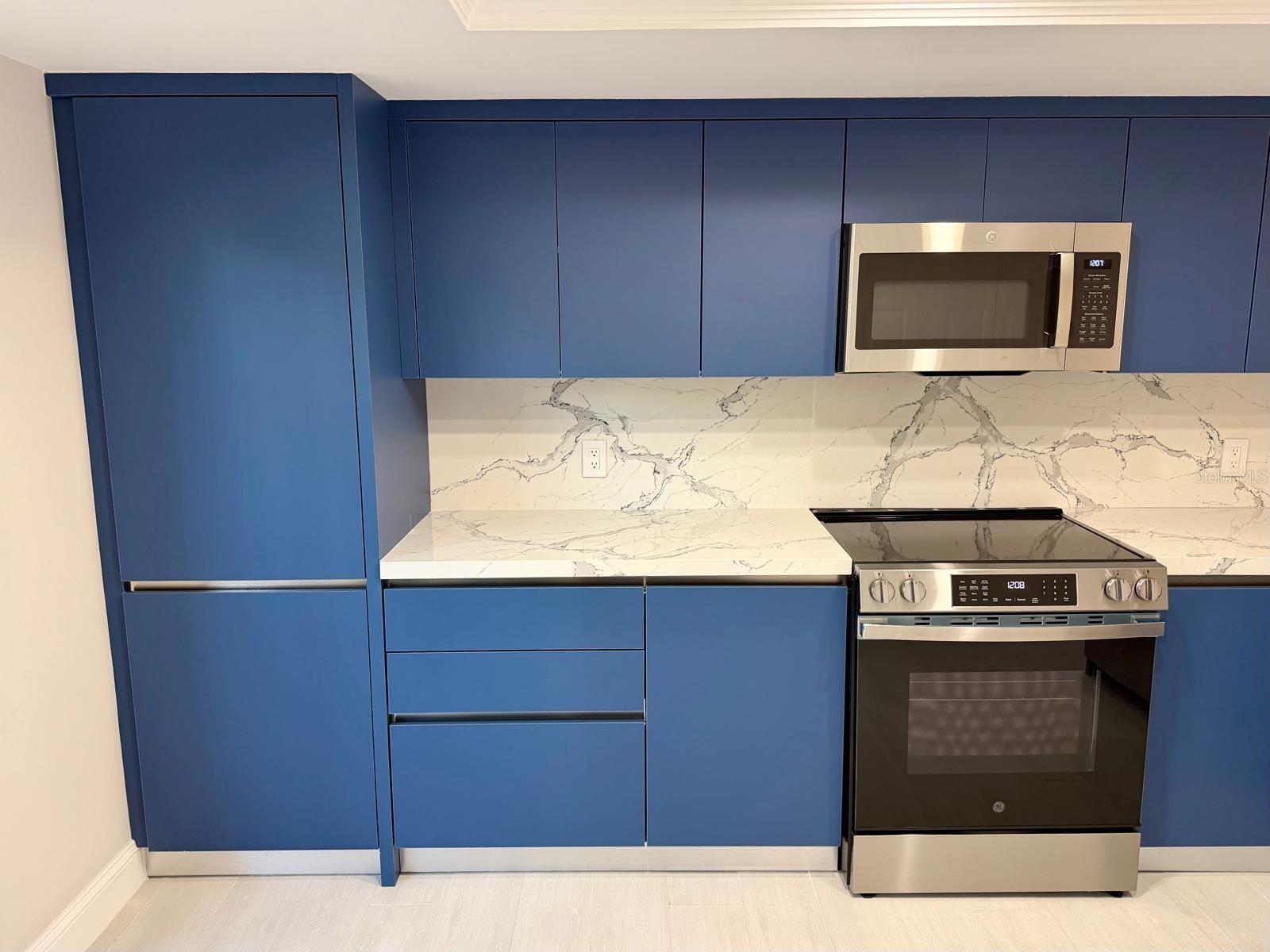 Image 4 of 14 For 603 Dakota Avenue 5a