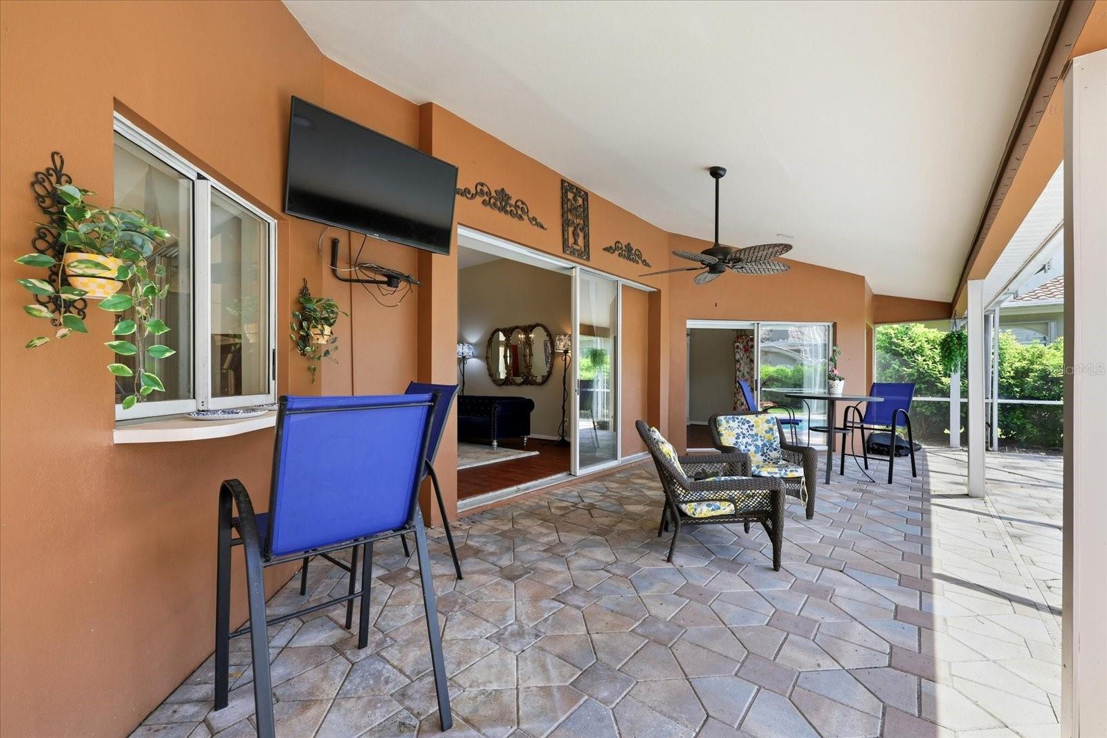 Image 37 of 59 For 1384 Forestedge Boulevard