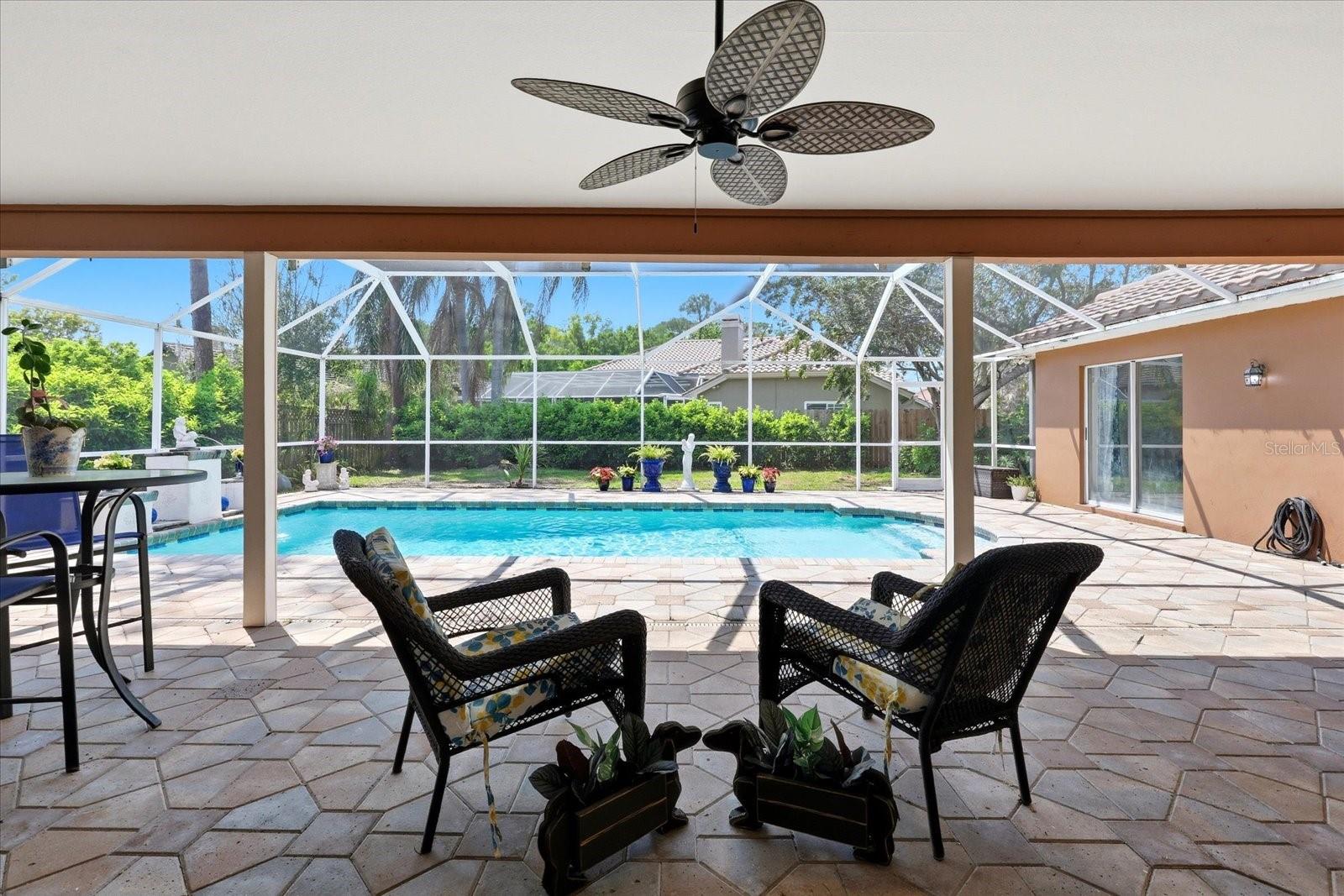 Image 38 of 59 For 1384 Forestedge Boulevard