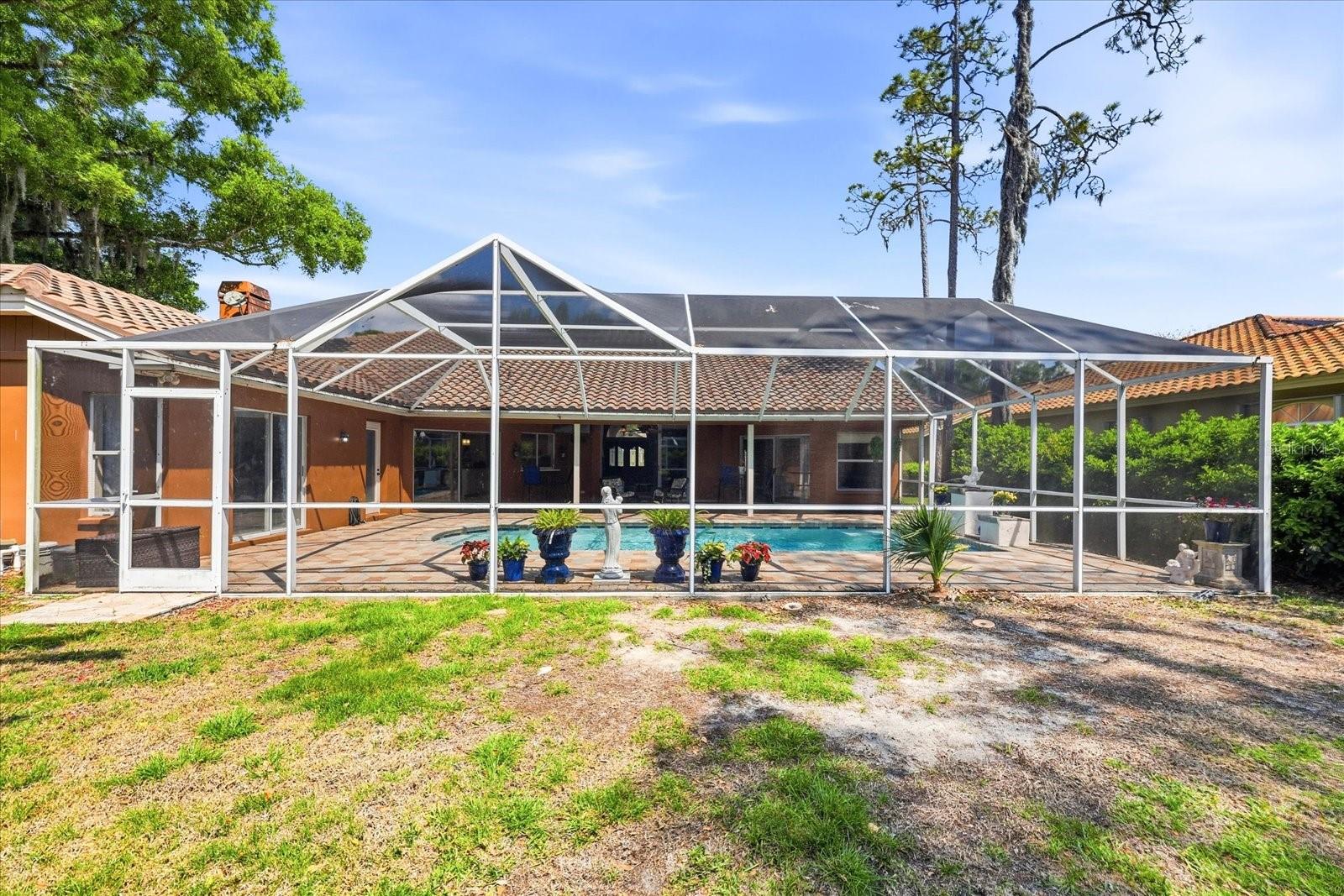 Image 39 of 59 For 1384 Forestedge Boulevard