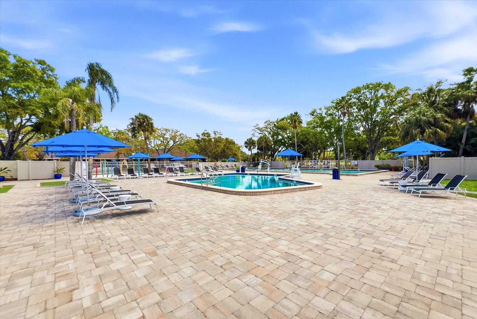 Image 54 of 59 For 1384 Forestedge Boulevard