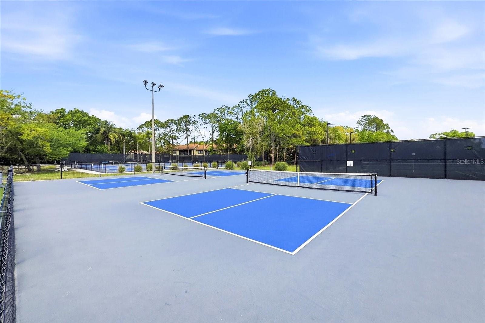 Image 57 of 59 For 1384 Forestedge Boulevard