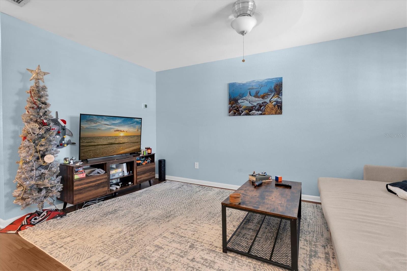 Image 2 of 17 For 5440 Macdill Avenue 3h