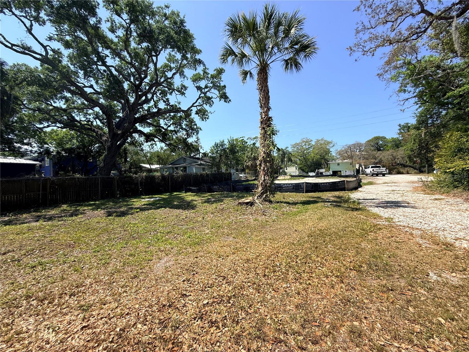 Image 8 of 15 For 290 Orange Street