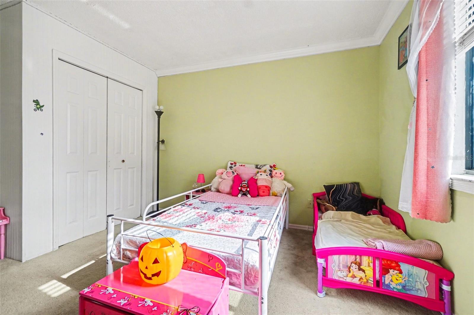 Image 9 of 26 For 1816 Waterbeach Court