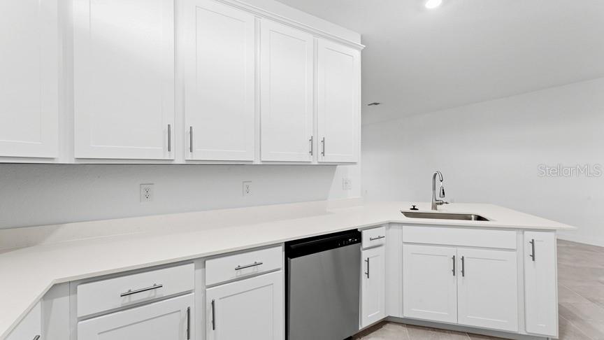 Image 13 of 25 For 8438 Water Lily Court