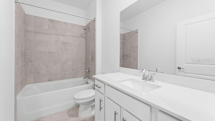 Image 6 of 25 For 8438 Water Lily Court