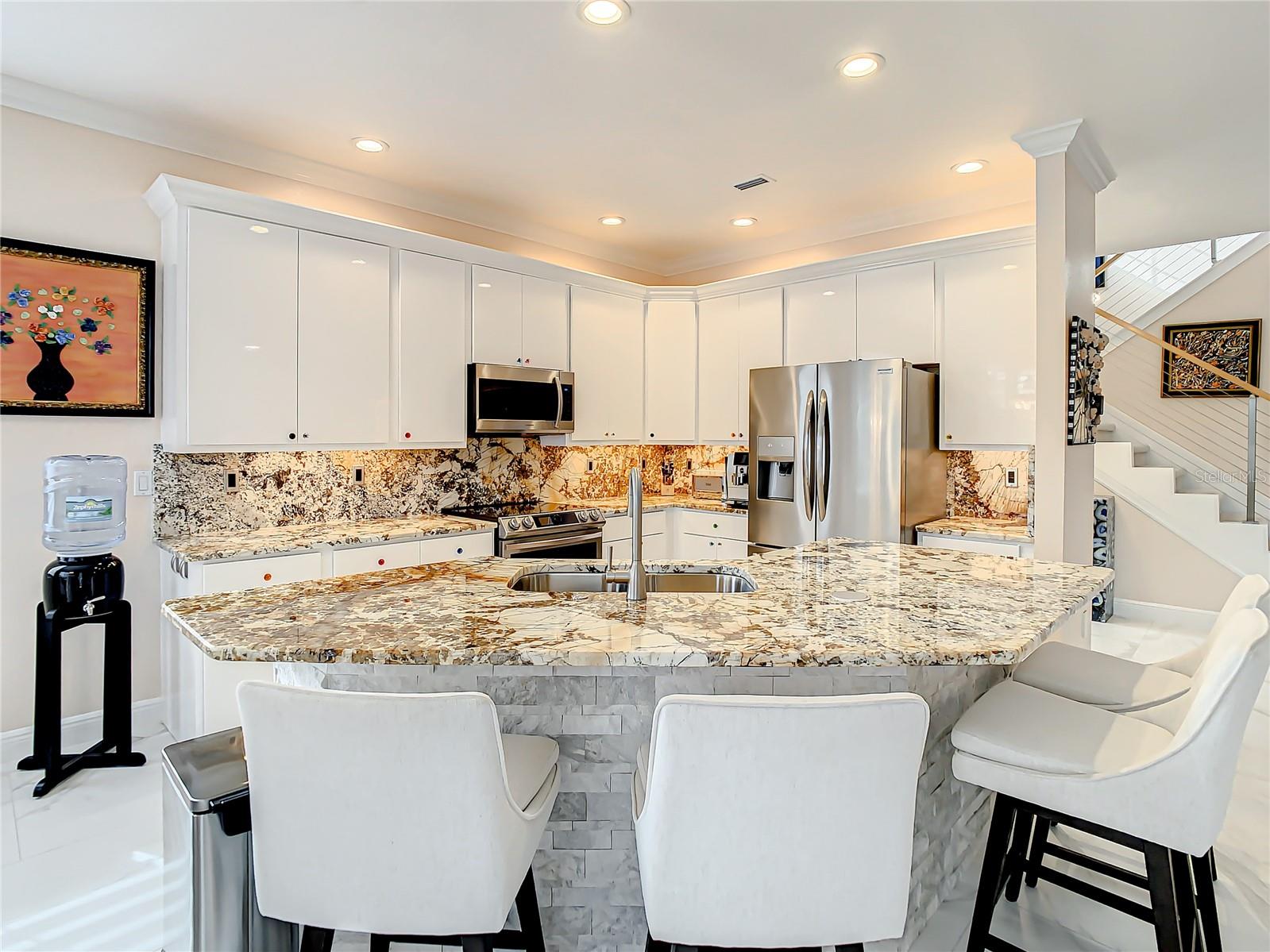 Image 14 of 73 For 6818 Sombras Way