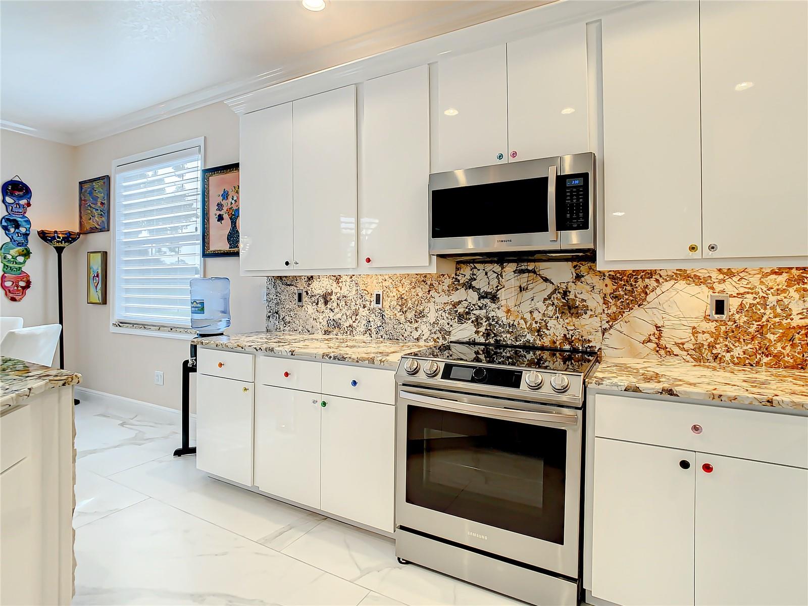 Image 9 of 73 For 6818 Sombras Way