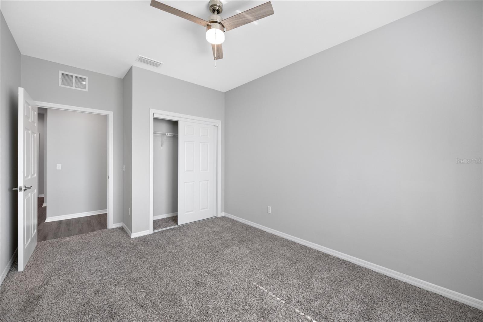 Image 14 of 24 For 2117 Sebring Place