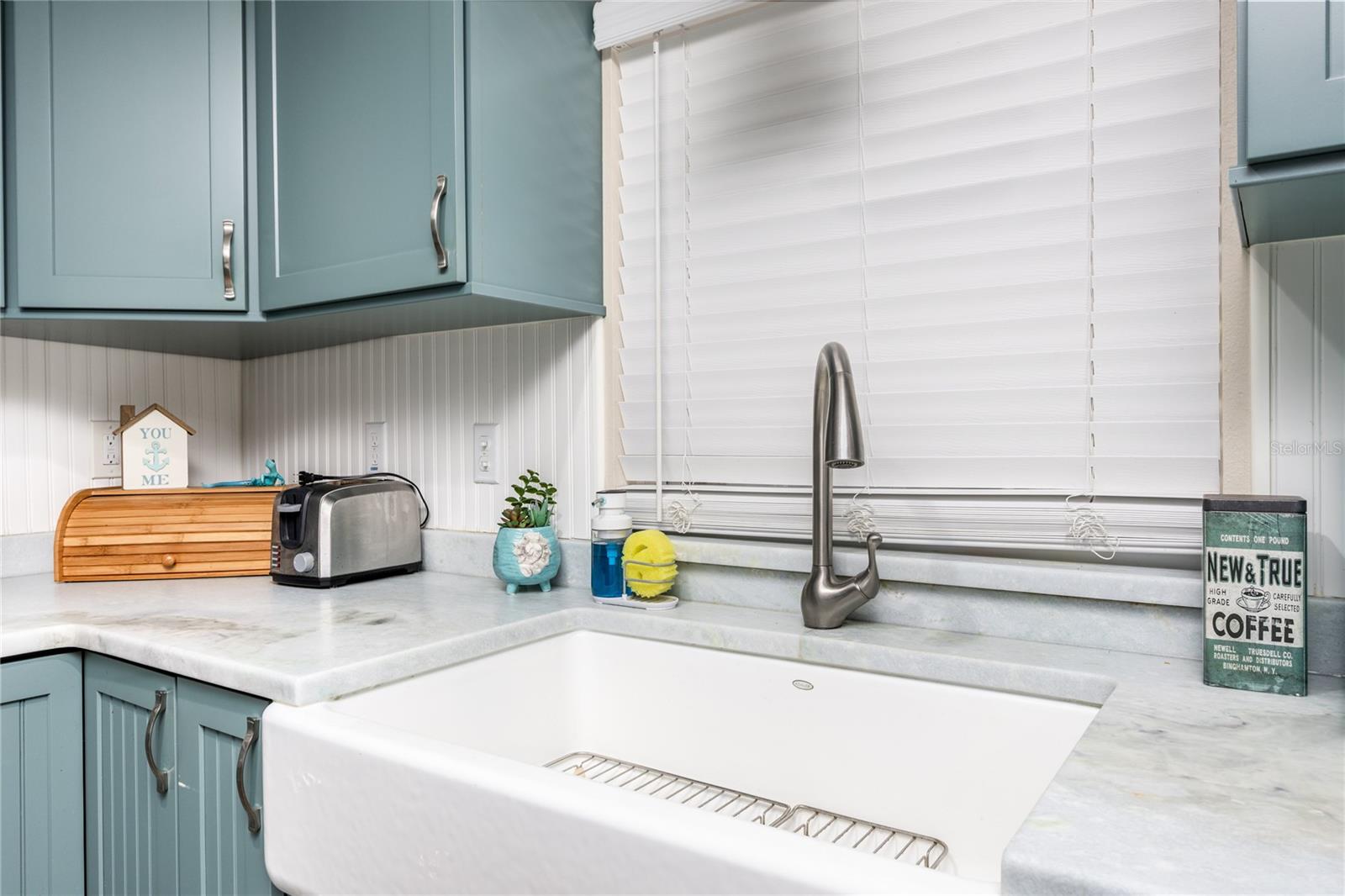 Image 13 of 32 For 8318 76th Avenue