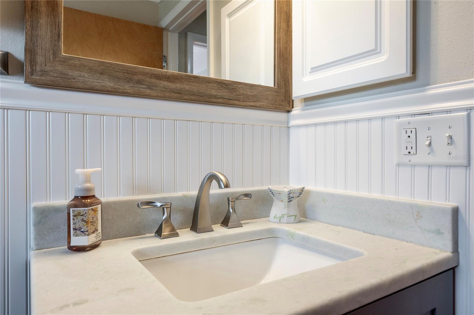 Image 18 of 32 For 8318 76th Avenue