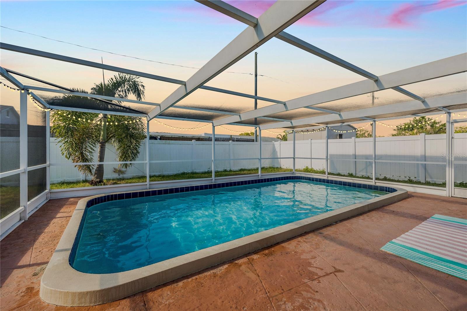 Image 2 of 32 For 8318 76th Avenue